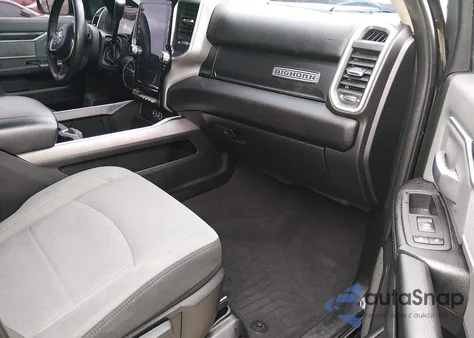 2020 Ram 2500 Big Horn 4X4 6'4 Box z USA, uszkodzony, nr VIN 3C6UR5DL1LG304759